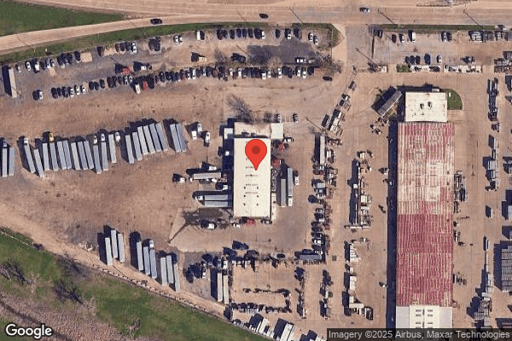 Truck and Trailer parking 4700 Irving Blvd ste 200a, Dallas, TX - 1