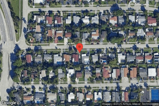 Truck parking 110 NE 57th St, Fort Lauderdale, FL - 1