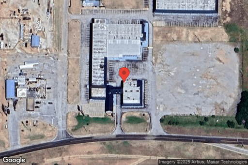 Truck and Trailer parking 301 I-40, Shamrock, TX - 1