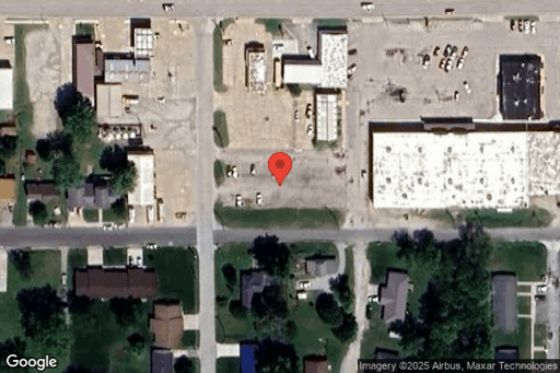 Truck and Trailer parking 1808 E 9th St, Trenton, MO - 1