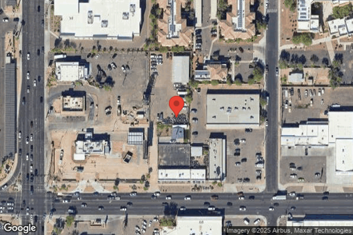 Truck parking 4145 North 8th St, Phoenix, AZ - 1