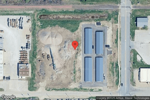 Truck parking 4400 NE 14th St, Des Moines, IA - 1