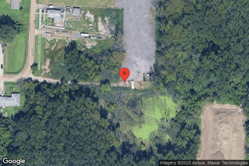 Truck parking 24311 Charles St, Clinton Twp, MI - 1