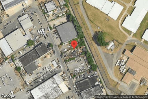 Truck parking 201 Industrial Loop, Staten Island, NY - 1