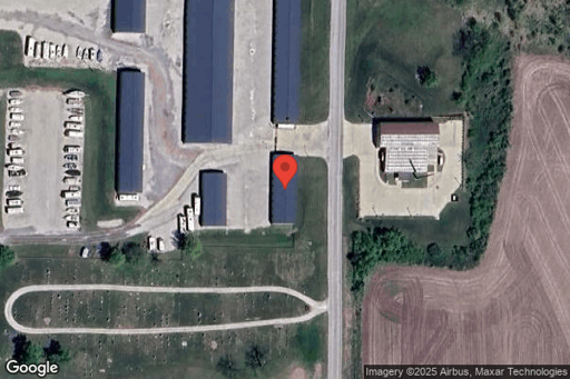 Truck parking 18316 Collins Rd, Smithville, MO - 1