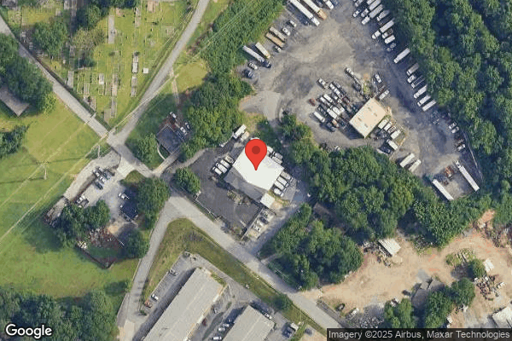 Truck parking 471 South Cemetery Street, Norcross, GA - 1