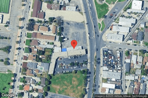 Truck parking 9533 Atlantic Avenue, South Gate, CA - 1