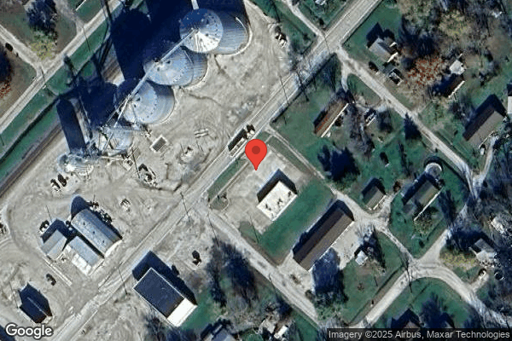 Truck and Trailer parking 308 State Street, Irving, IL - 1