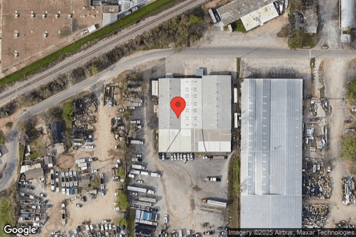 Truck parking 900 Haltom Road, Fort Worth, TX - 1