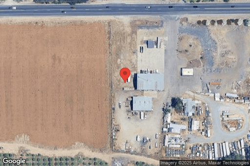 Truck and Trailer parking 5612 CA-108, Oakdale, CA - 1