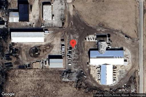 Truck and Trailer parking 1130 E Howard St, Pontiac, IL - 1