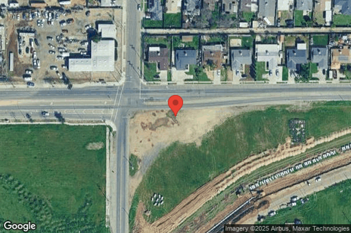 Truck parking 439 W Cesar Chavez Blvd, Fresno, CA - 1