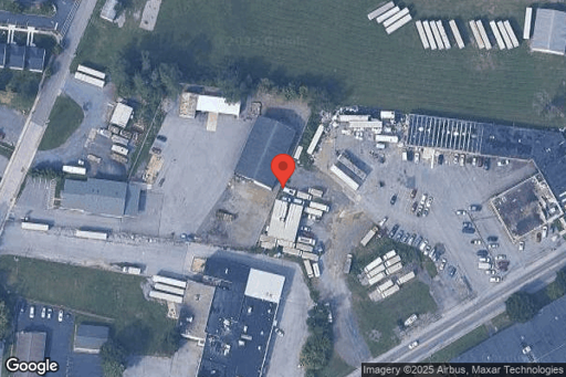 Truck and Trailer parking 461 E North St, CARLISLE, PA - 1