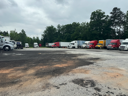 Apex Truck Parking - 3