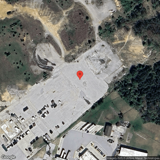 Truck and Trailer parking 250 W Cumberland Gap Pkwy, Corbin, KY - 1