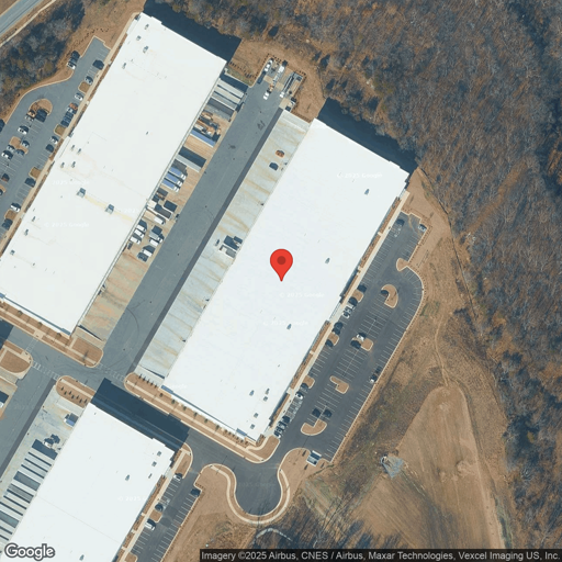 Truck and Trailer parking 6031 Airport Dr, Charlotte, NC - 1