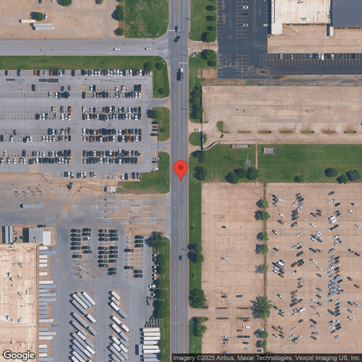 Truck and Trailer parking 875 S Portland Ave, Oklahoma City, OK - 1