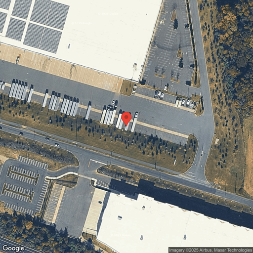 Truck and Trailer parking 329 Wyckoff Mills Rd, Hightstown, NJ - 1