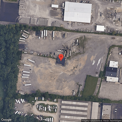 Truck parking 2843 Cincinnati Dayton Rd, Middletown, OH - 1