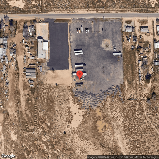 Truck and Trailer parking 700 E Ave G, Lancaster, CA - 1