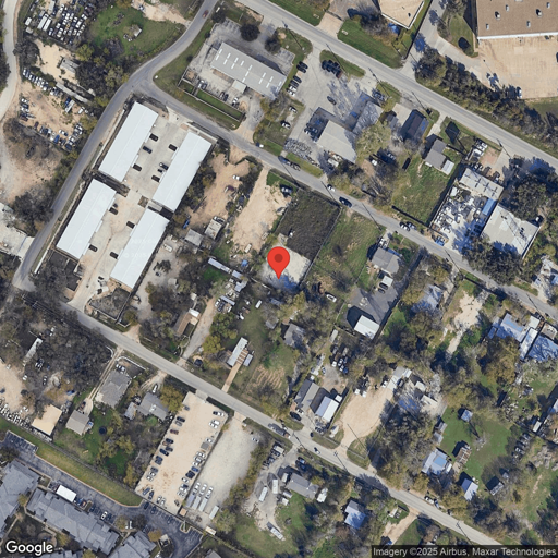 Truck parking 2609 Daisy Dr, Austin, TX - 1