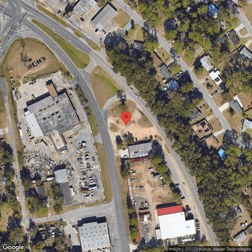 Truck and Trailer parking 3499 N Davis Hwy, Pensacola, FL - 1