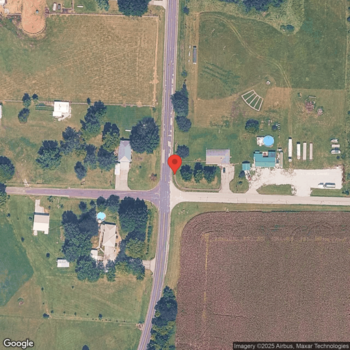 Truck and Trailer parking 31606 East Hammond Road, Grain Valley, MO - 1