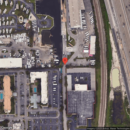 Truck and Trailer parking 2051 Griffin Rd, Fort Lauderdale, FL - 1