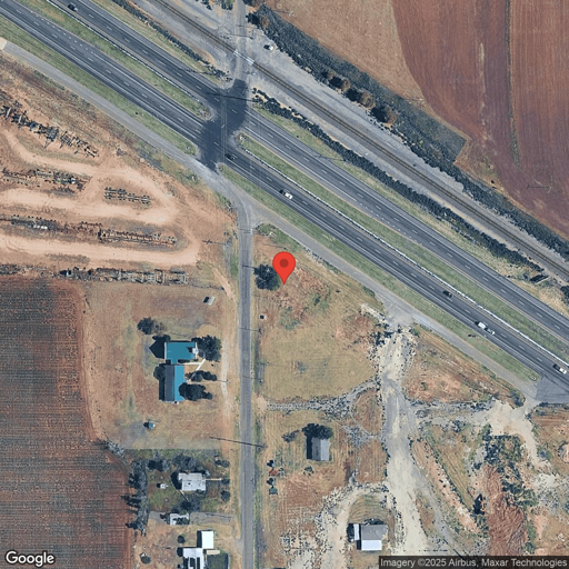 Truck and Trailer parking 7306 E Hwy 84, Lubbock, TX - 1