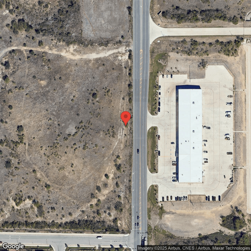 Truck and Trailer parking 1191 N Foster Rd, San Antonio, TX - 1