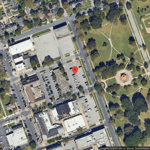 Truck parking 16 Center Pl, Dundalk, MD - 1