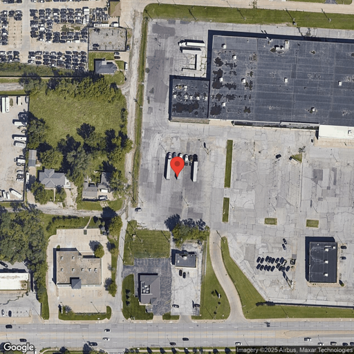 Truck and Trailer parking 5000 L St, Omaha, NE - 1