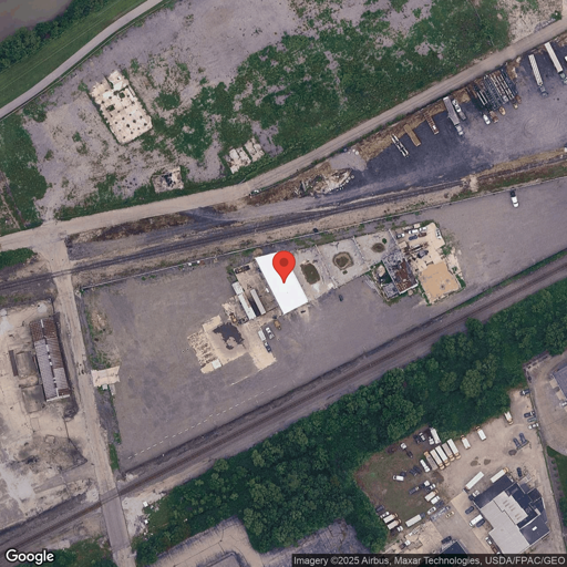 Truck parking 636 N Irwin St, Dayton, OH - 1