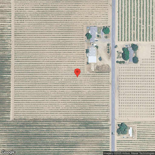 Truck and Trailer parking 12157 S Bethel Ave, Selma, CA - 1