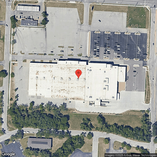 Truck parking 5615 Bannister Rd, Kansas City, MO - 1