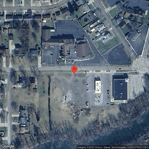 Truck and Trailer parking 377 W Broad St, Newton Falls, OH - 1