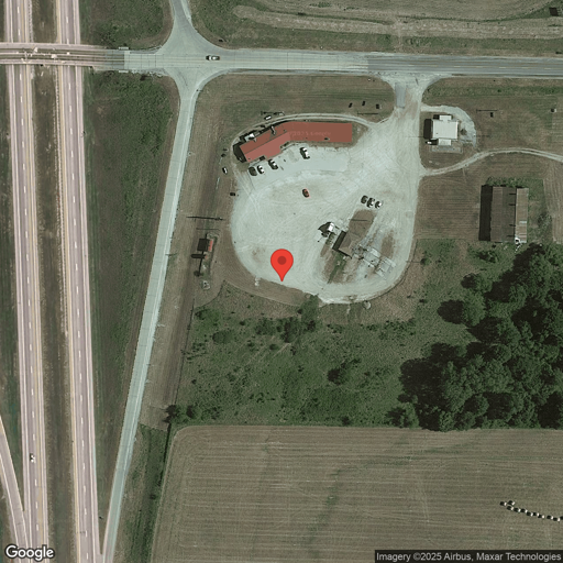 Truck and Trailer parking 18400 E B Hwy, Sheldon, MO - 1