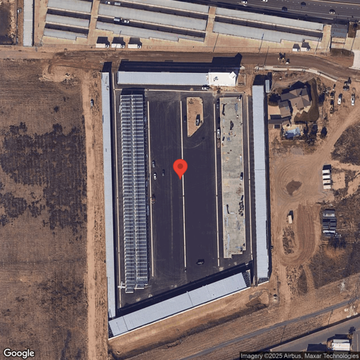 Truck parking 402 Wells Ave, Modesto, CA - 1