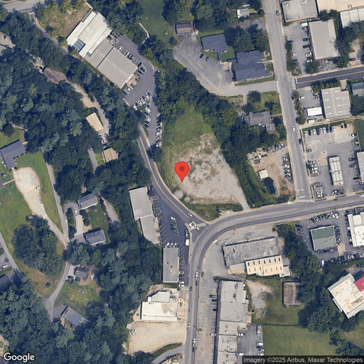 Truck and Trailer parking 385 Kanuga Rd, Hendersonville, NC - 1