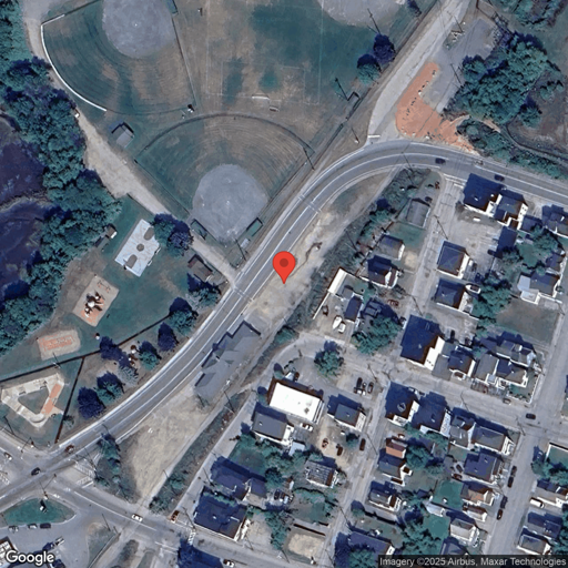 Truck and Trailer parking 634 Hutchins St, Berlin, NH - 1