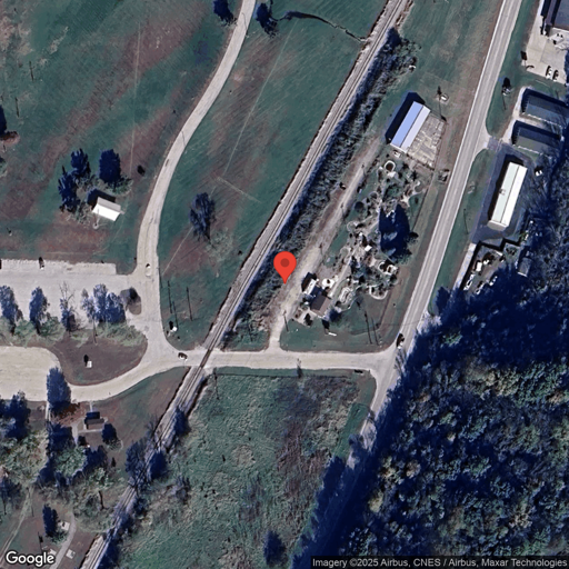 Truck parking 103 S State Ave, Hampton, IL - 1