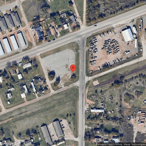 Truck parking 101 N Mesquite St, Holliday, TX - 1