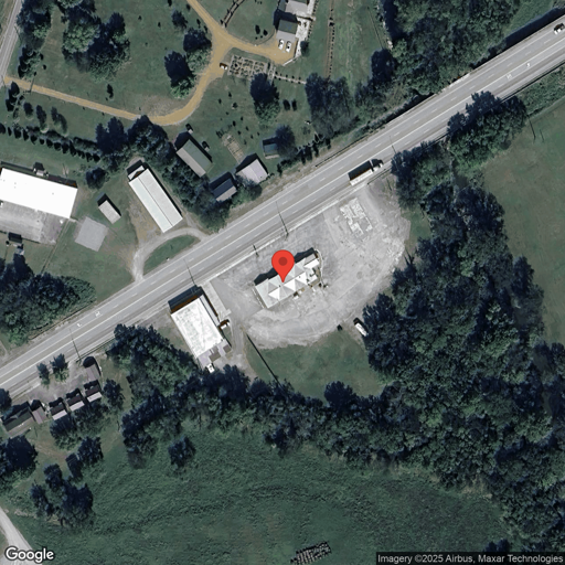 Truck and Trailer parking 933 Winchester Hwy, Fayetteville, TN - 1