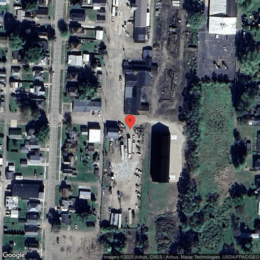 Truck and Trailer parking 111 Elizabeth St, Newcomerstown, OH - 1