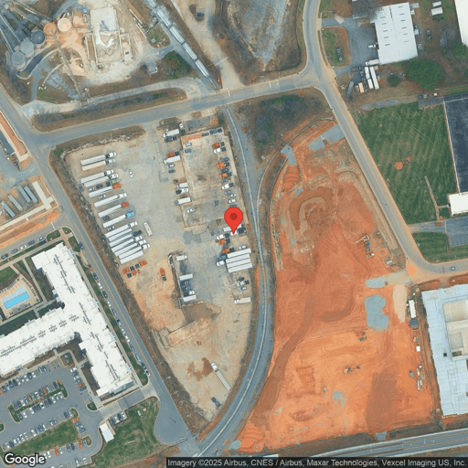 Truck and Trailer parking 3826 Raleigh St, Charlotte, NC - 1