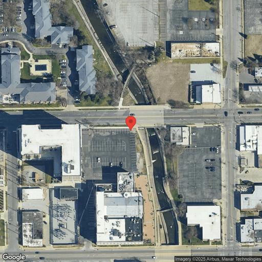 Truck parking 400 E Lasalle Ave, South Bend, IN - 1