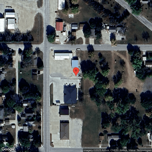 Truck and Trailer parking 322 NW 7th St, Pocahontas, IA - 1