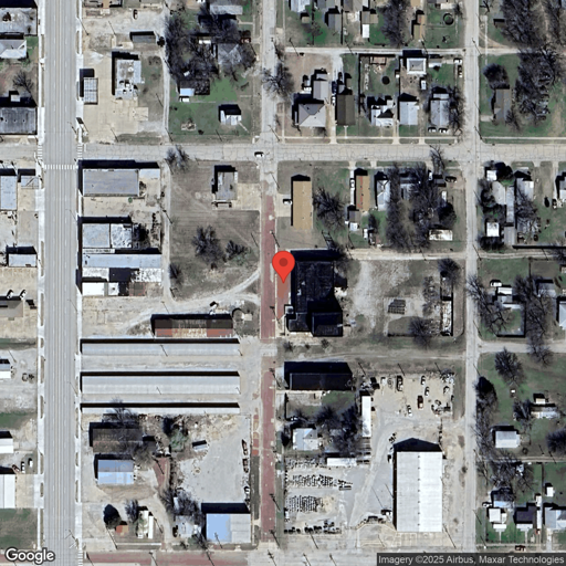 Truck parking 524 S A St, Blackwell, OK - 1