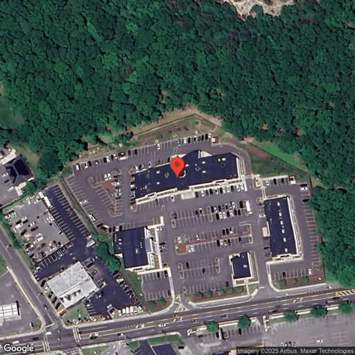 Truck parking 780 Old Country Rd, Riverhead, NY - 1