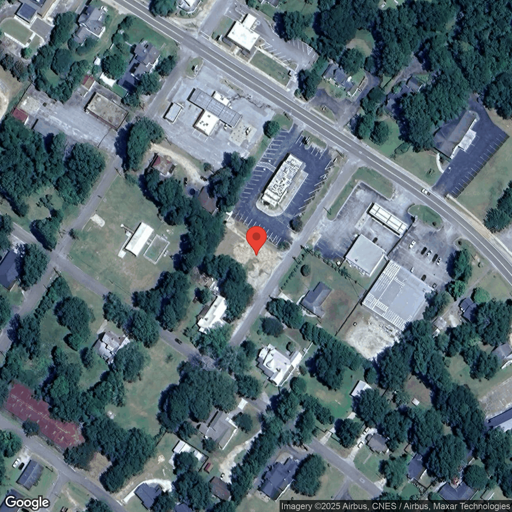 Truck parking 438 Walker St, Johnston, SC - 1